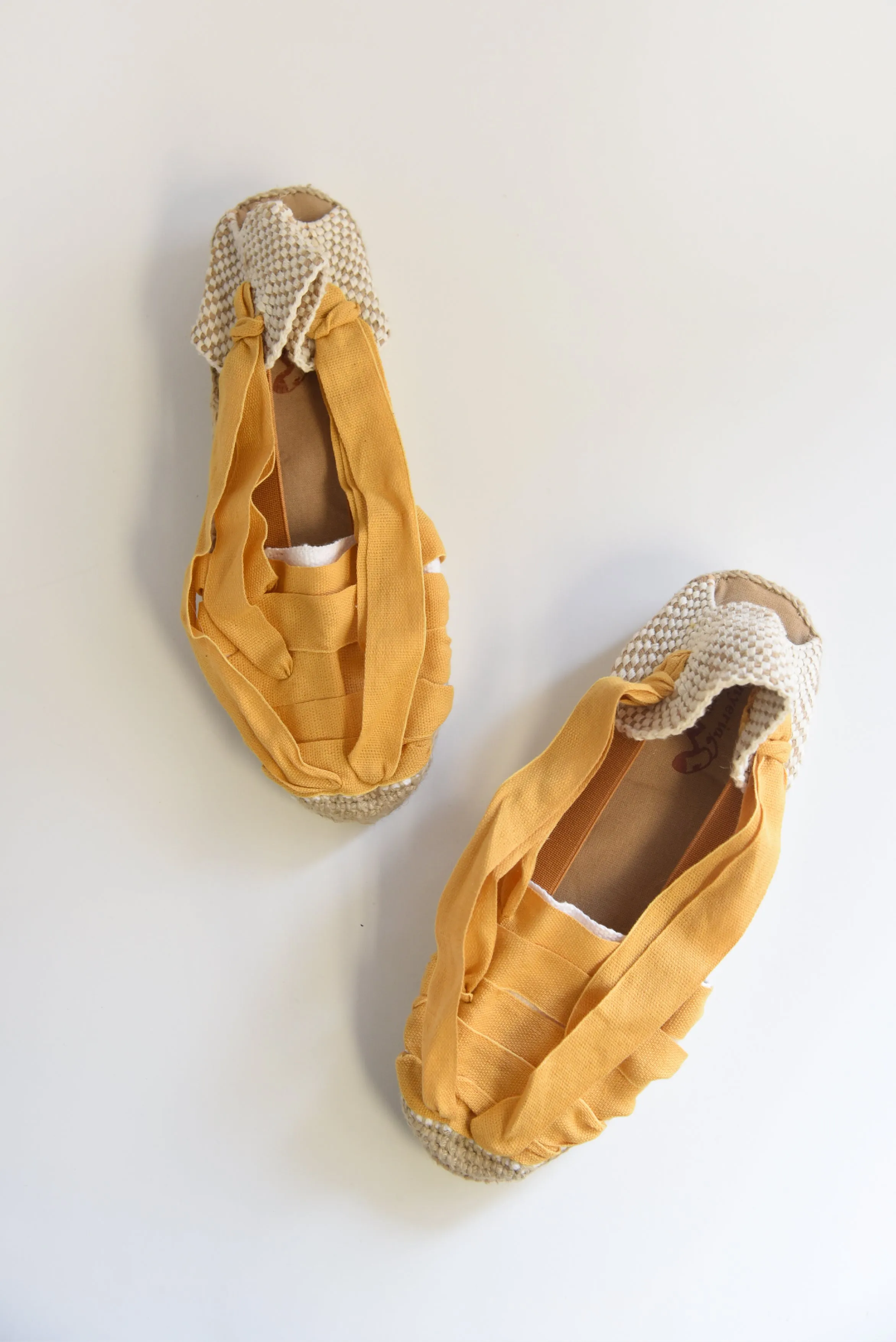 The Guapa Espadrilles // Sunflower