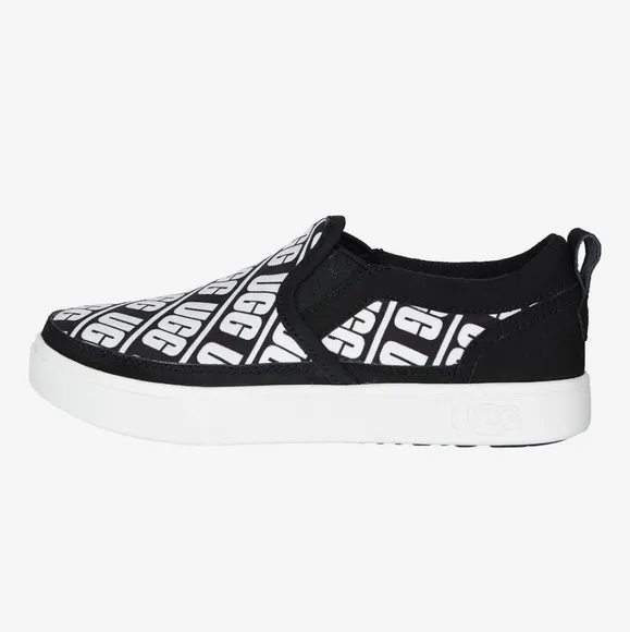 UGG Graphic Caplan Black White Slip-On