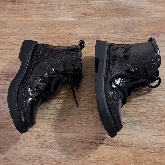 UGG Robley Glitter Black Boots Kid's Size 3