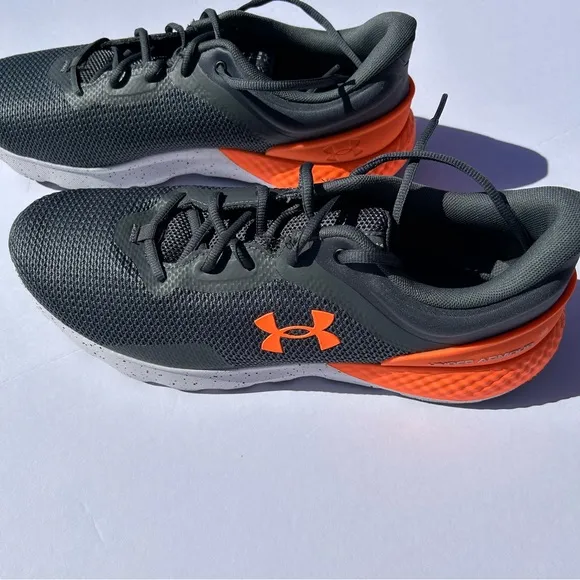 Under Armour - Men's Charged Escape 4  - Size 12