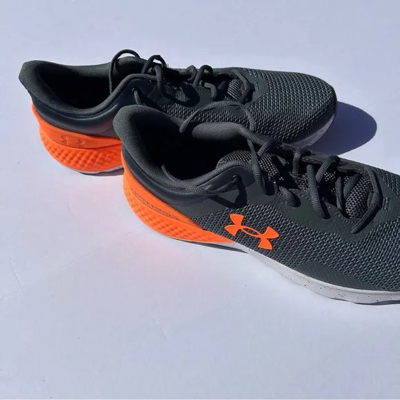 Under Armour - Men's Charged Escape 4  - Size 12