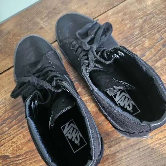 Vans Sk8 Hi Canvas High Top Shoe Sneaker Black/Black Mens 8.5/ Womens 10
