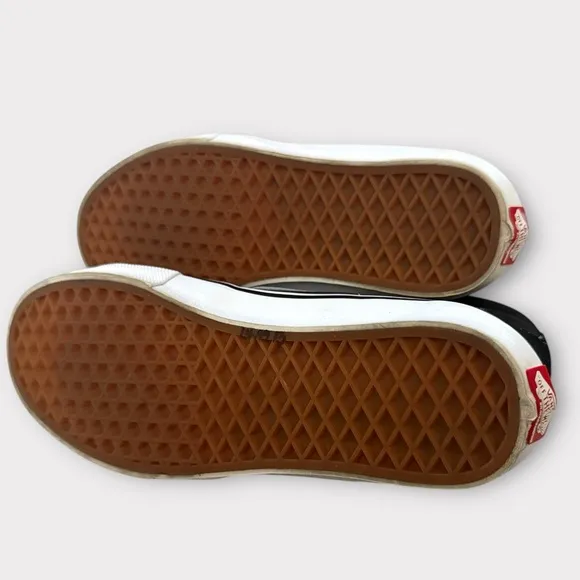 Vans Sk8-Hi Shoe (Men’s)
