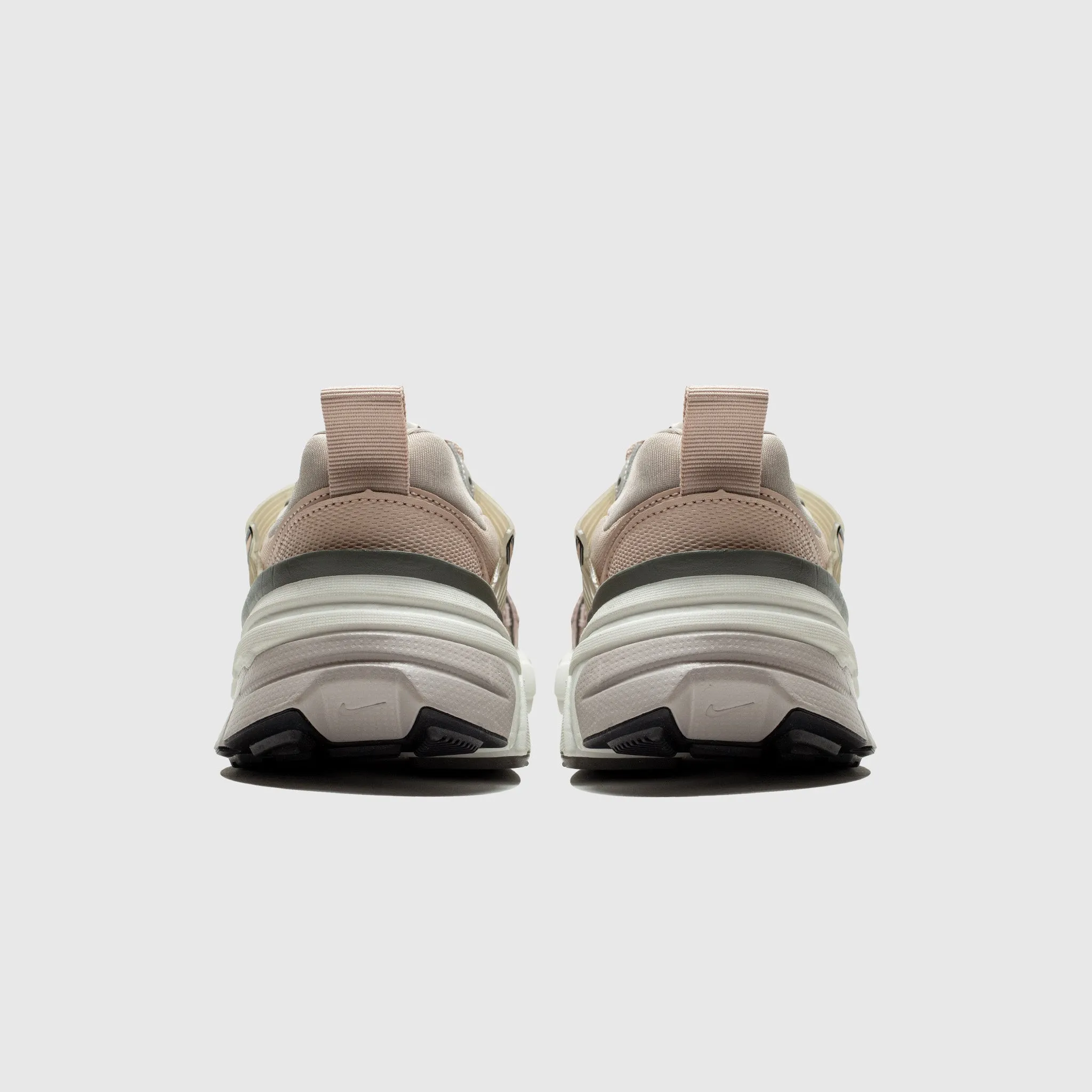WMNS V2K RUN "PARTICLE BEIGE"