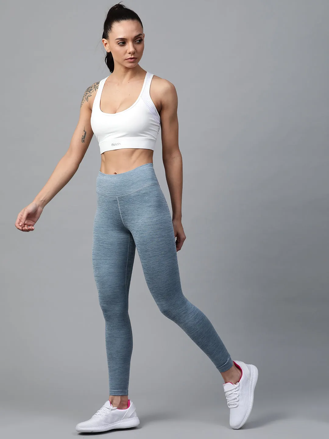 Women's  Breathable Cross back sports bra
