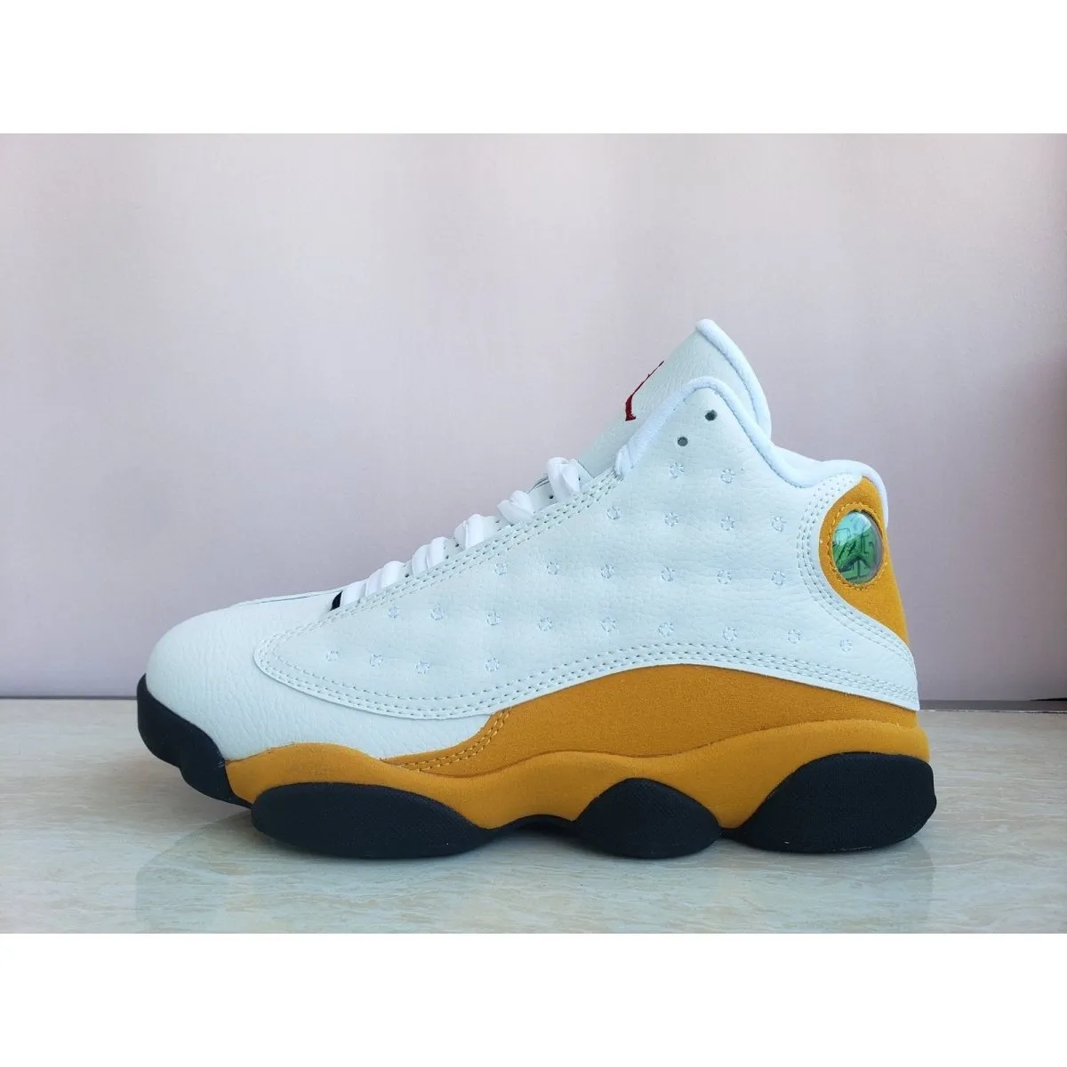 x ORANGE WHITE Flexible Reliable delivery JORDAN RETRO 13